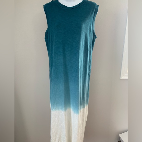 Universal Thread Dresses & Skirts - Universal Thread Ombre Dresss
